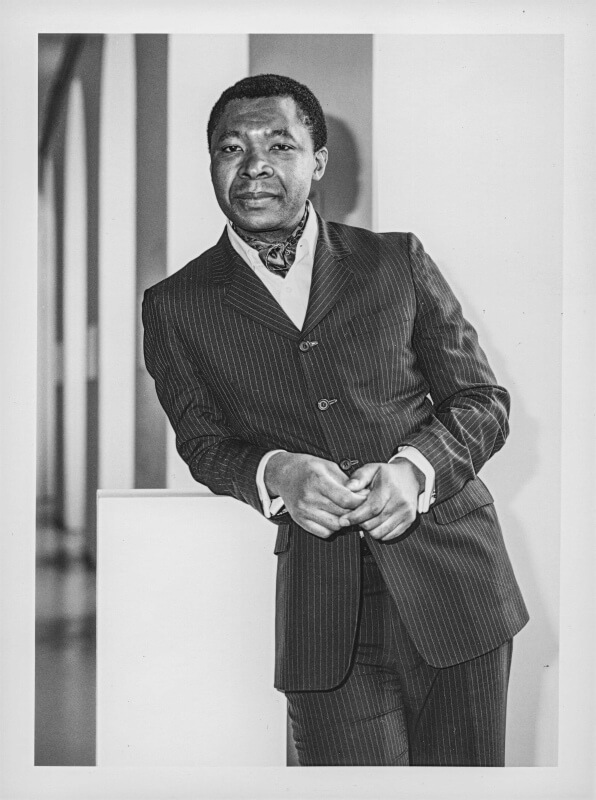 Portrait of Okwui Enwezor at Documenta11. © documenta archiv / Photo: Ryszard Kasiewicz